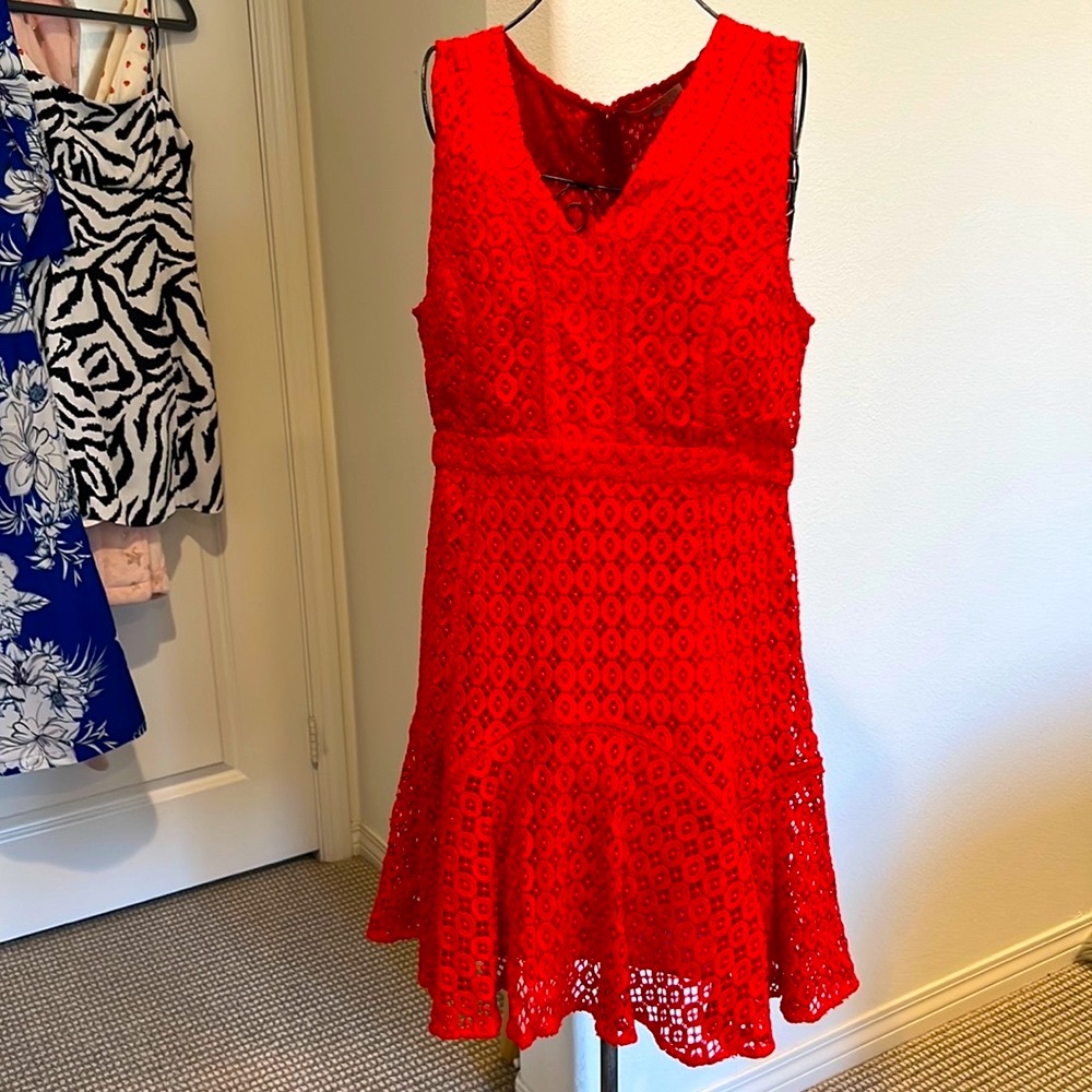 Anthropologie Eyelet dress by San & Soni.
Size 6. Runs a little big